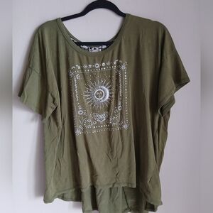 Truself Green Celestial Butterfly Green Top Size Large